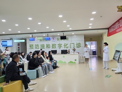 江津區婦幼保健院積極開展“全國兒童預防接種日”宣傳活動，筑牢兒童健康防線